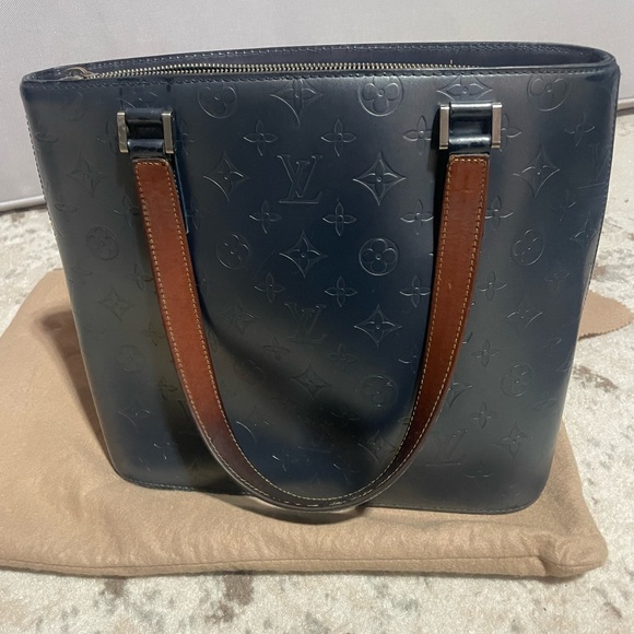 Like new blue marine authentic LV bag - Picture 1 of 7